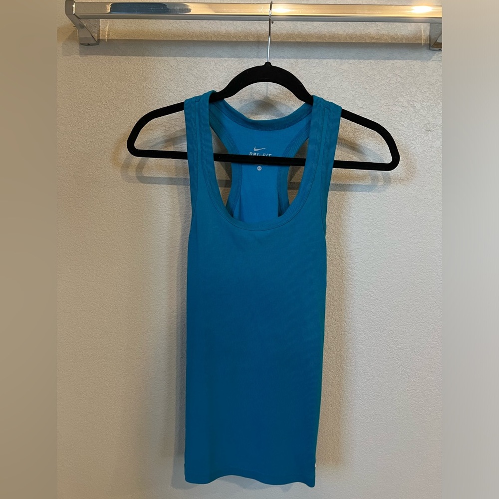 Nike dry fit